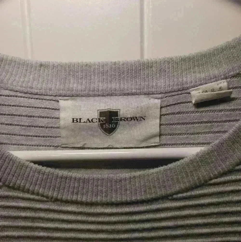 Black brown 1826 ribbed gray sweatshirt size large